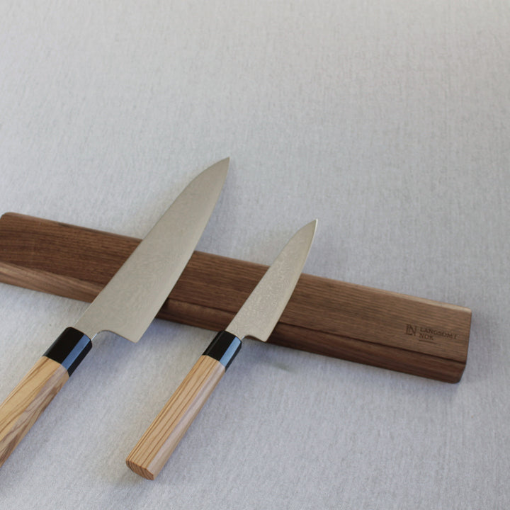 40 cm magnetisk knivlist i akacie med to køkkenknive