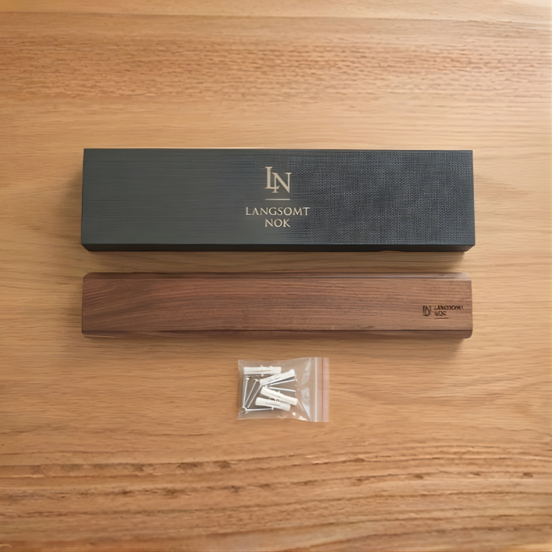 Magnetisk knivlist i træ - materialedetalje