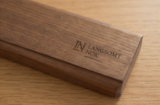 Magnetisk Knivlist – Akacie (Stillelinjen 50 cm)